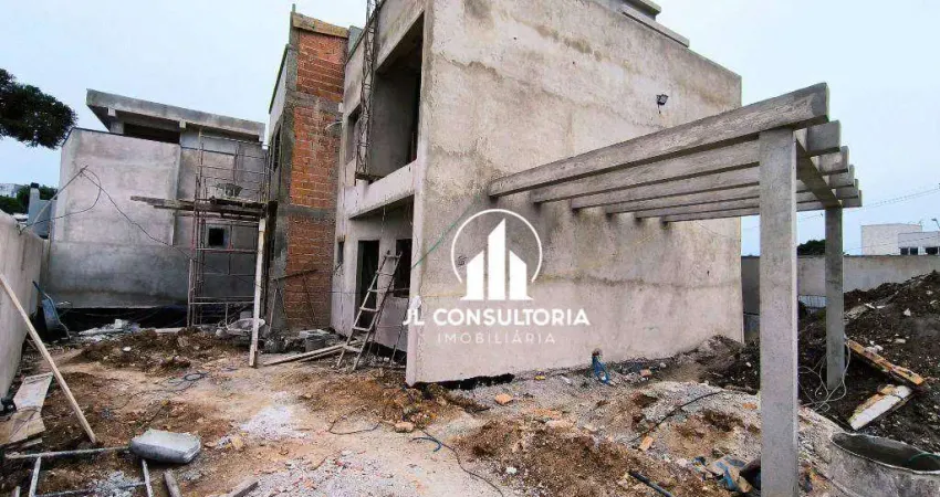 Sobrado com 3 dormitórios à venda, 140 m² por r$ 800.000 - capão raso - curitiba/pr
