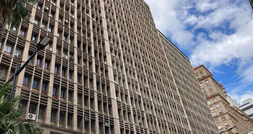 Sala comercial à venda na Avenida Borges de Medeiros, Centro, Porto Alegre