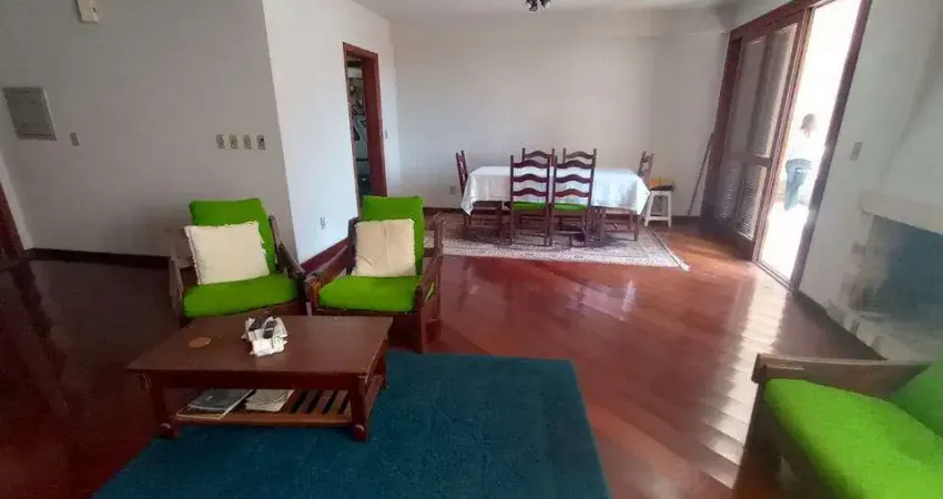 Casa com 3 quartos à venda na Rua Manoel Antônio de Magalhães, Medianeira, Porto Alegre