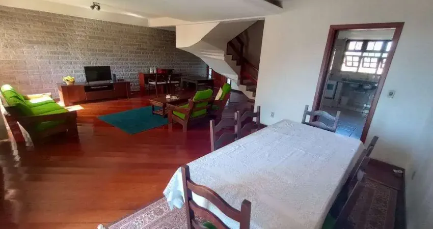 Casa com 3 quartos à venda na Rua Manoel Antônio de Magalhães, Menino Deus, Porto Alegre