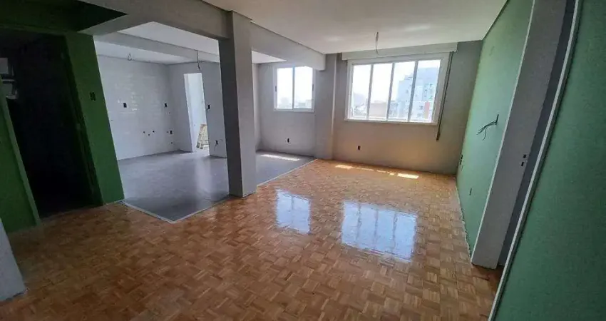 Apartamento com 3 quartos à venda na Avenida Cristóvão Colombo, Floresta, Porto Alegre