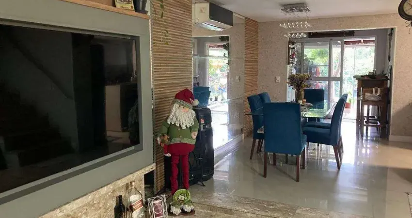 Casa com 4 quartos à venda na Avenida Coronel Marcos, Pedra Redonda, Porto Alegre