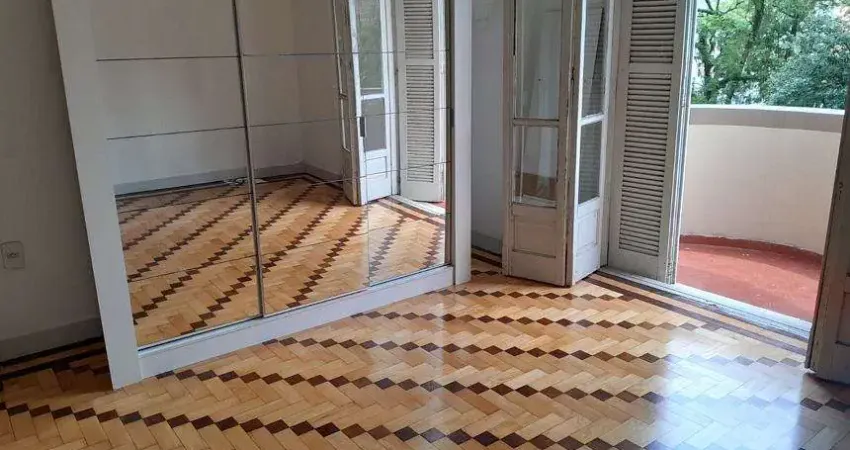 Apartamento com 3 quartos à venda na Praça Marechal Deodoro, Centro Histórico, Porto Alegre