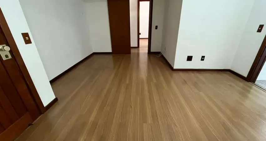 APTO 2D no bairro Menino Deus em Porto Alegre