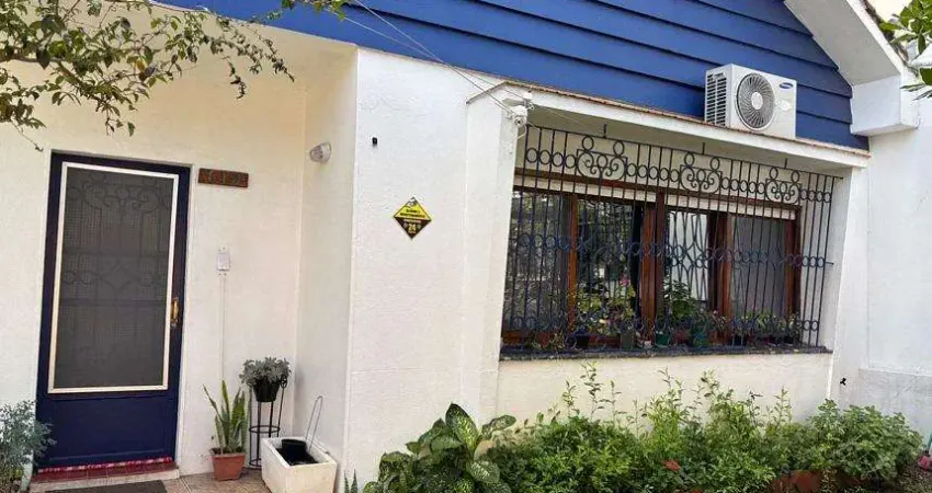 Casa com 3 quartos à venda na Rua Miguel Couto, Menino Deus, Porto Alegre