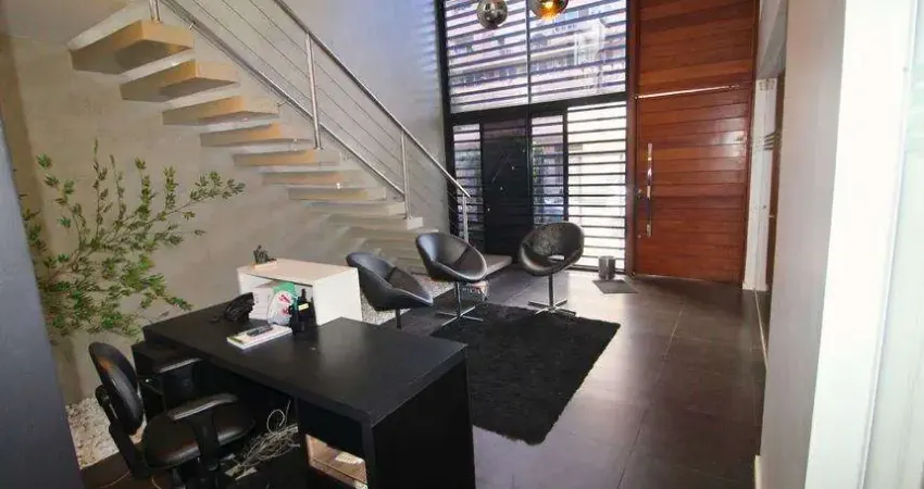 Casa comercial à venda na Rua Barão do Triunfo, Menino Deus, Porto Alegre