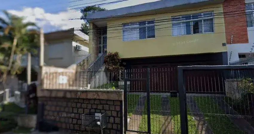 Casa com 3 quartos à venda na Rua Eurico Lara, Menino Deus, Porto Alegre