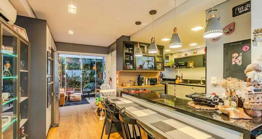 Casa com 4 quartos à venda na Avenida Coronel Marcos, Ipanema, Porto Alegre