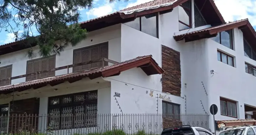 Casa com 5 quartos à venda na Rua Teixeira de Carvalho, Medianeira, Porto Alegre