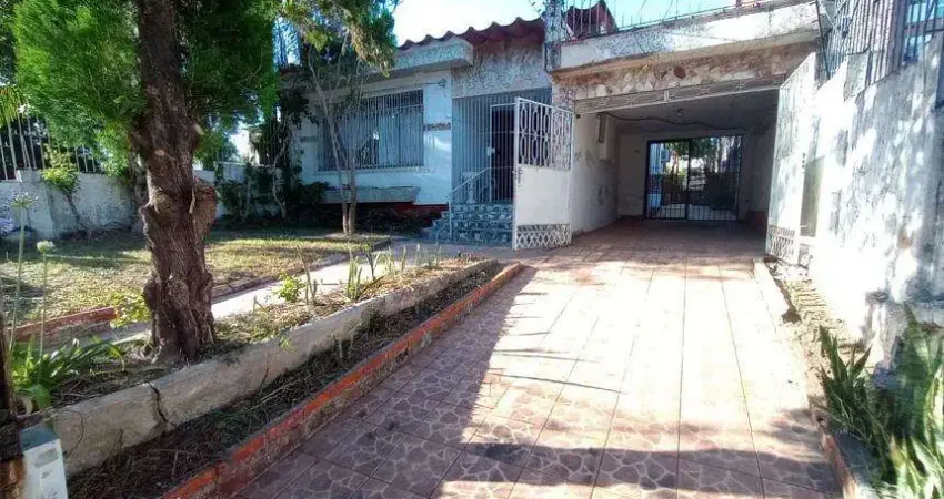 Terreno à venda na Rua Nunes, Medianeira, Porto Alegre