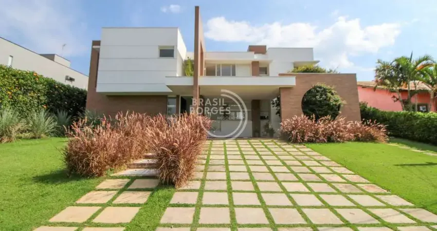 Sobrado no condomínio Lago Azul 500m² com 5 suites 1075m² de área total