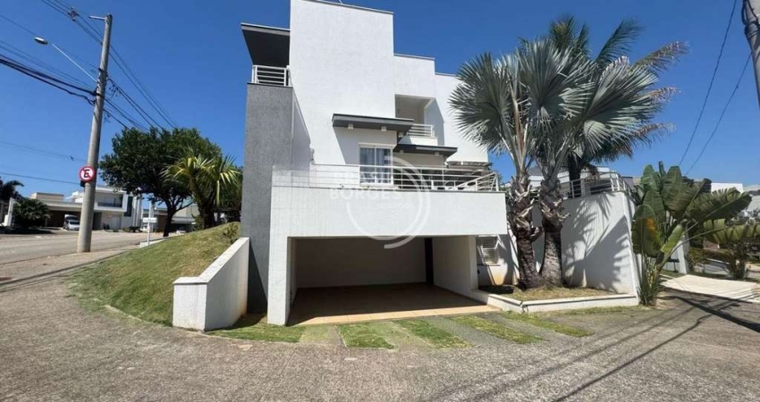 Casa no condomínio Villagio Milano - esquina - 3 dorms. Sendo 1 suíte - amplo quintal