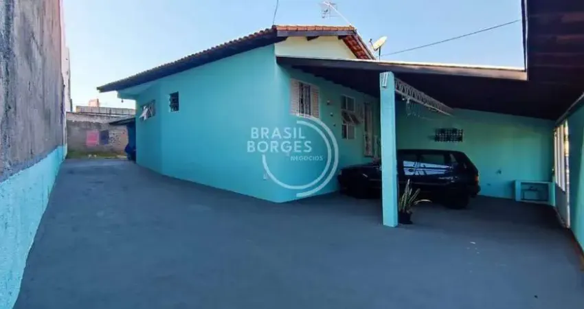 Casa com 2 dormitorios, terreno amplo – próximo à av. itavuvu