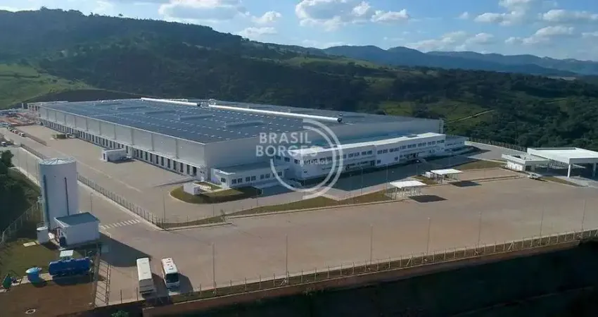 Galpão crossdocking 7.699m² 14 docas na rodovia fernão dias extrema
