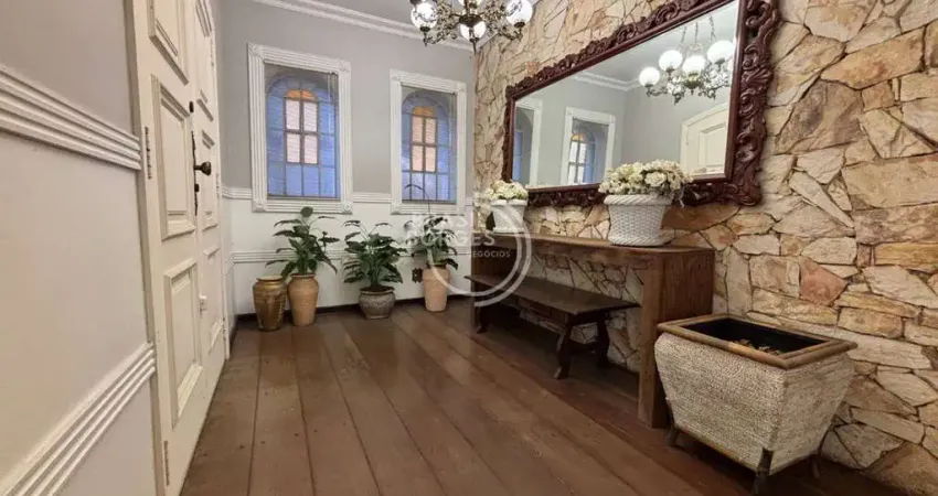 Sobrado na av. pereira da silva, em frente ao antigo villagio