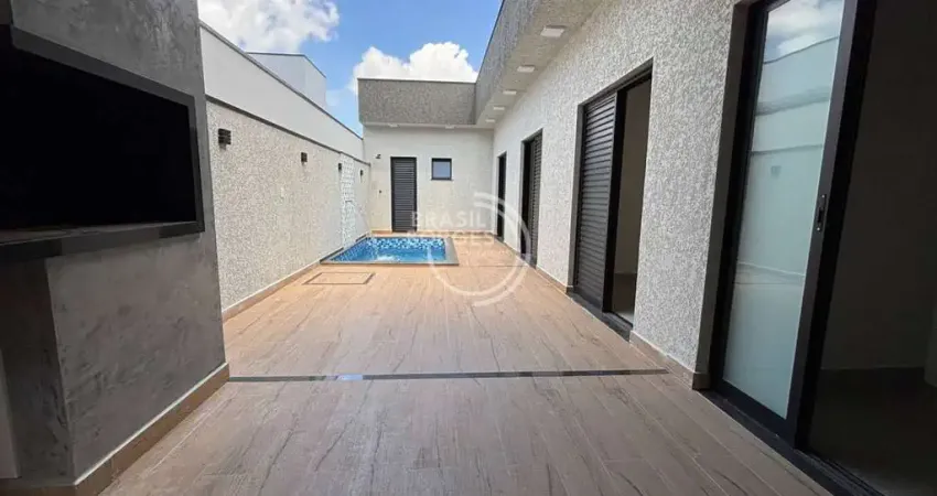 Casa com 3 quartos sendo 1 suite, piscina e energia solar no Reserva Ipanema