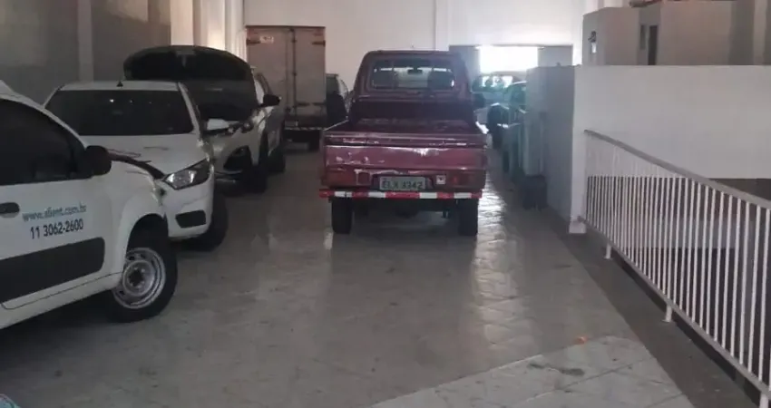 Vendo Ótimo Galpão c/686 m² c/2 pavimentos.Excel.Local. Oportunidade!!
