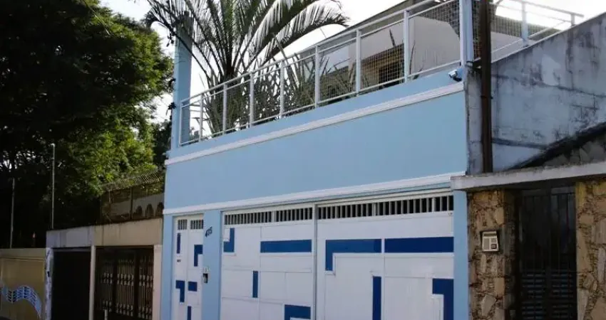 Aluga Sobrado Alto Padrão c/ 650 m².T: 400 m². 12 vagas.Grande Oportunidade!!
