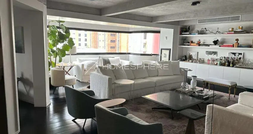 Saint Peter Avenida Rouxinol, 533. Apartamento à venda Moema, 2 quartos, sendo 2 suítes e 3 vagas. Excelente apartamento sofisticado em Moema Pássaros totalmente reformado com automação nos ambientes.