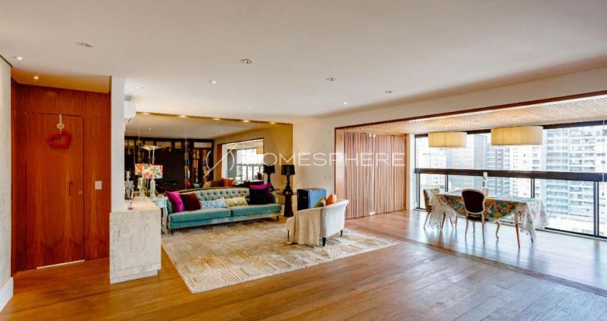 Apartamento com 215 m², 3 quartos sendo 1 suíte à venda no bairro Jardim Paulista.