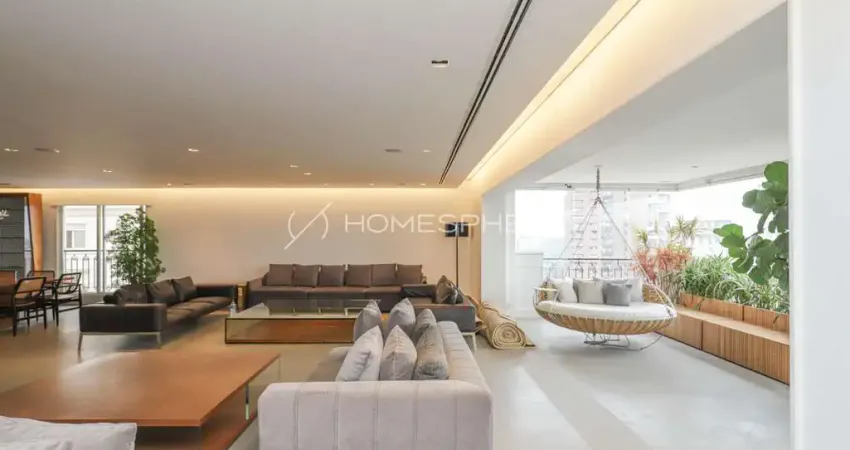 Apartamento com 460  m², à venda no bairro Itaim Bibi a 20 passos do Parque do Povo . totalmente reformado e moderno em condomínio de altíssimo padrão muro cobiçado e exclusivo.
