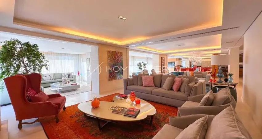 Apartamento no Edifício Sophistic com 370 m², 3 quartos sendo 3 suítes à venda no bairro Campo Belo.