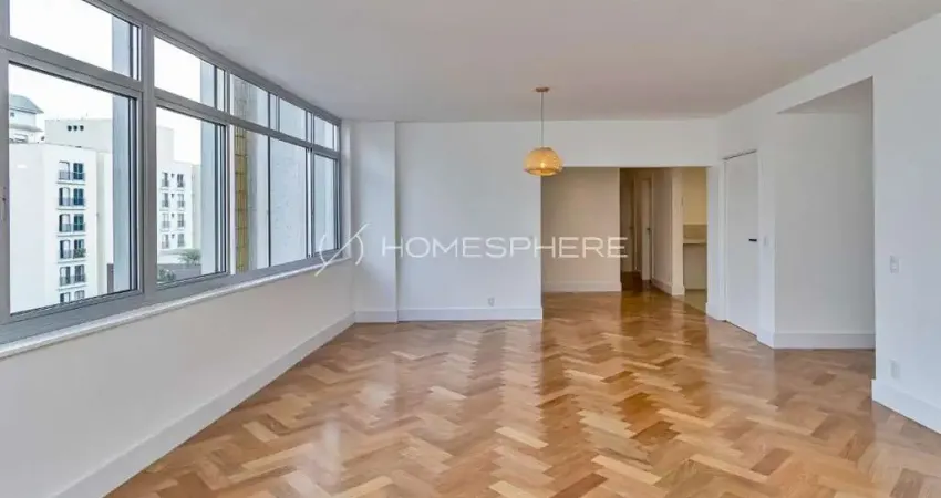 Condomínio Edificio Francisco Candreva Paraíso R. Manuel da Nóbrega, 547. Apartamento à venda em Paraíso 155 m², 3 quartos, sendo 2 suítes, reformado e 2 vagas no Ed. Francisco Candreva