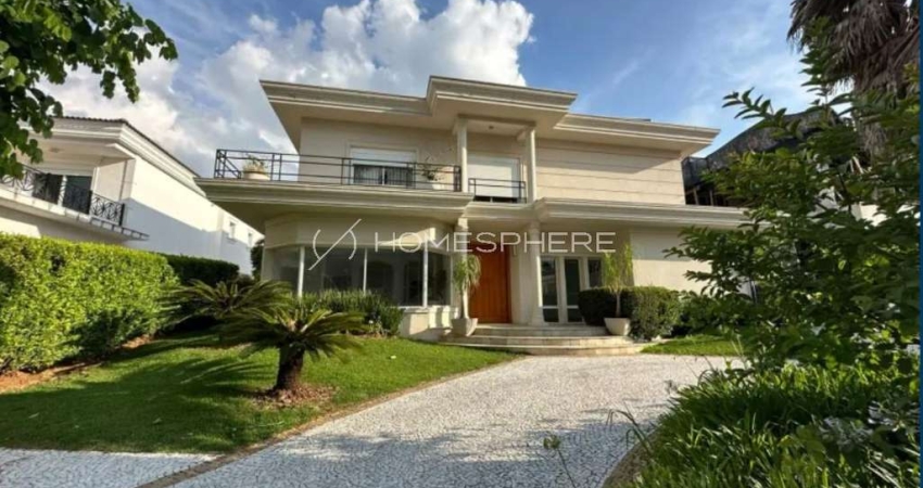 Casa de condomínio com 560 m², 4 quartos sendo 4 suítes à venda no bairro Alphaville.