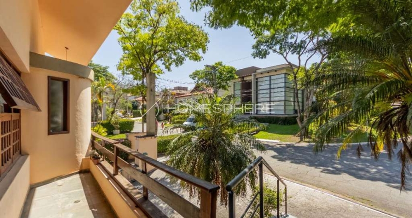 Casa de condomínio Esquina com 506 m², 4 suítes à venda em Alphaville.