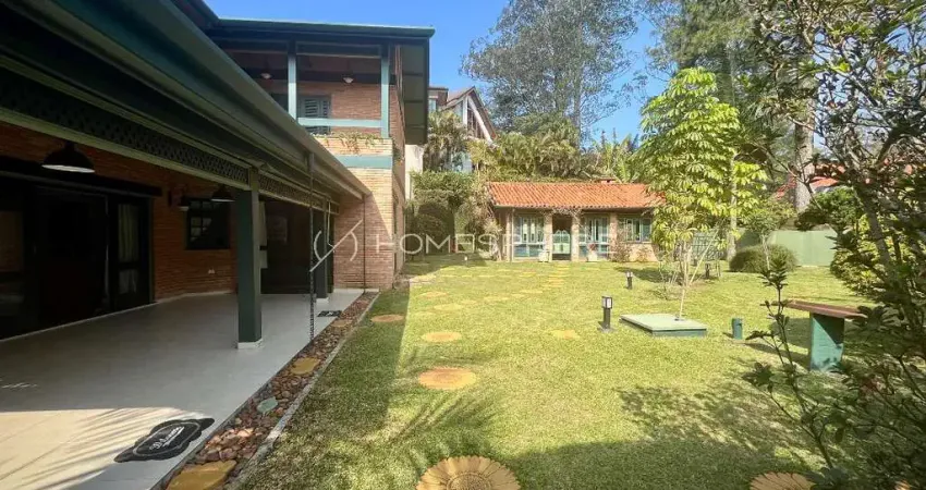 Casa 730 m² de área construída sobre um terreno generoso de 1.305 m Aldeia da Serra