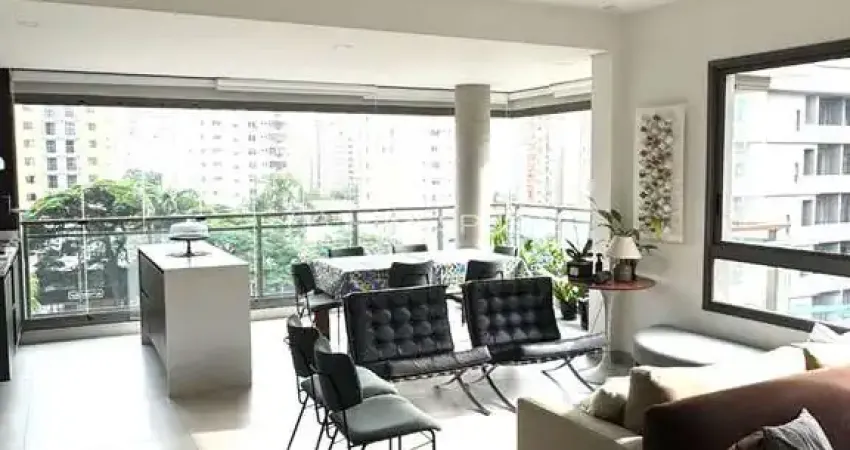 Apartamento com 117 m², 2 quartos sendo 2 suítes à venda no bairro Moema.