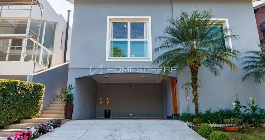 Casa de condomínio com 360 m², 3 quartos sendo 3 suítes à venda no bairro Alphaville.