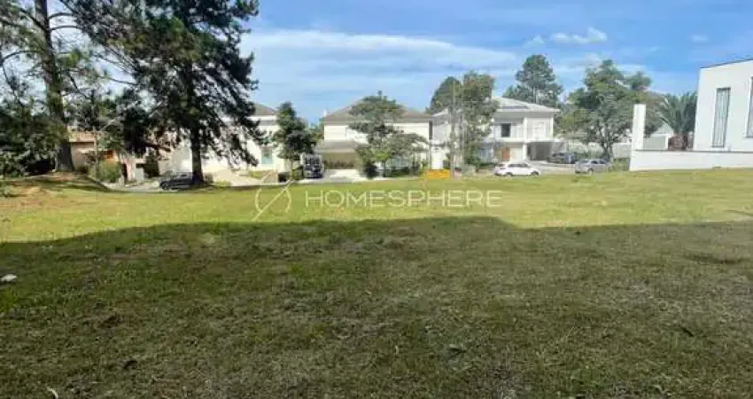 Terreno em condomínio com 631.02 m²,  à venda no bairro Aldeia da Serra.