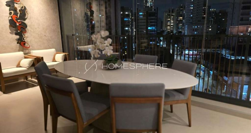 Apartamento com 3 quartos sendo 3 suítes à venda no bairro Moema.