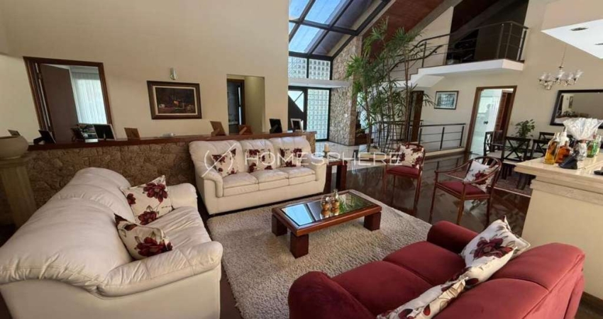 Casa de condomínio com 620 m², 4 quartos sendo 4 suítes à venda no bairro Alphaville.