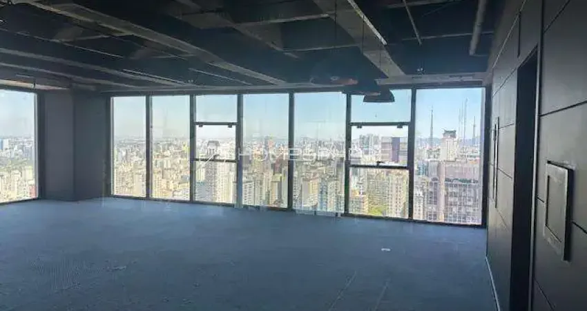 Sala comercial em andar alto na avenida paulista: vista panorâmica e prestígio