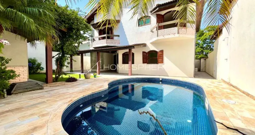 Casa à venda, 4 quartos, 2 suítes com piscina aldeia da serra.