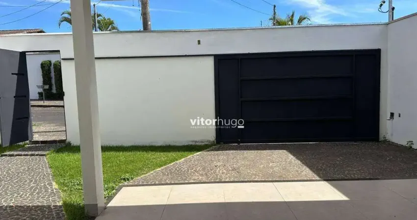 Casa com 3 dormitórios à venda, 150 m² por R$ 750.000 - Cidade Jardim - Uberlândia/MG