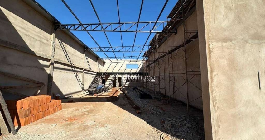 Barracão à venda, 295 m² por R$ 1.000.000 - Jardim Holanda - Uberlândia/MG