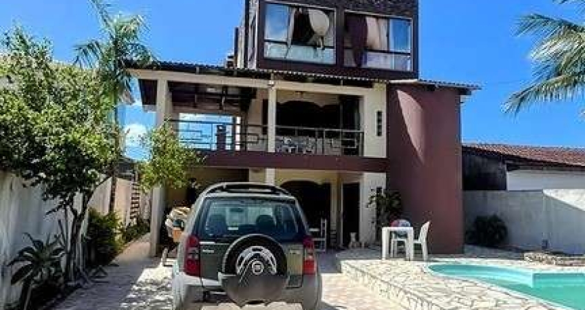 Sobrado Triplex com Piscina no Balneário Marisol