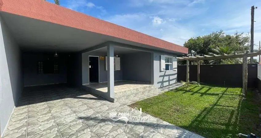 CASA COM PISCINA FAIXA MAR ? BALNEÁRIO SHANGRI-LÁ