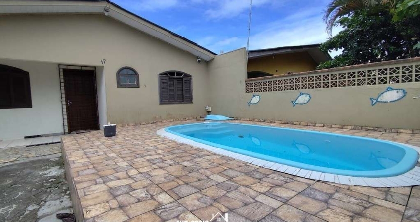 Casa com piscina no litoral-Costa Azul-Matinhos-Pr