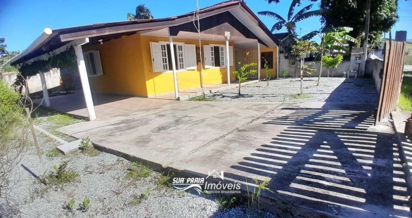 Casa faixa mar na balneário Canoas- PR