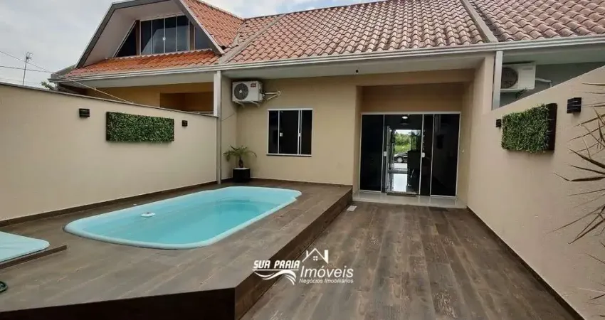 Casa à venda com piscina Praia de Leste