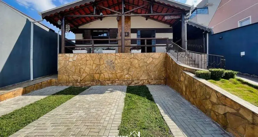 Casa com 4 quartos à venda no Xaxim, Curitiba