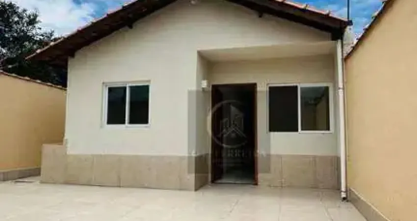 Casa com 3 dormitórios à venda, 70 m² por R$ 385.000,00 - Jardim Samambaia - Praia Grande/SP