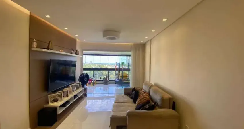 Ótimo apartamento à venda em Alphaville I,  3 quartos, sendo 1 suíte,  andar alto, vista mar, super arejado,  112m2, Salvador-Ba.