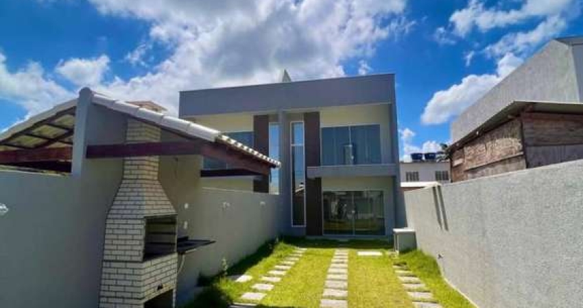 Casa com quintal e suíte em Guaratiba a 20 minutos do Recreio dos bandeirantes