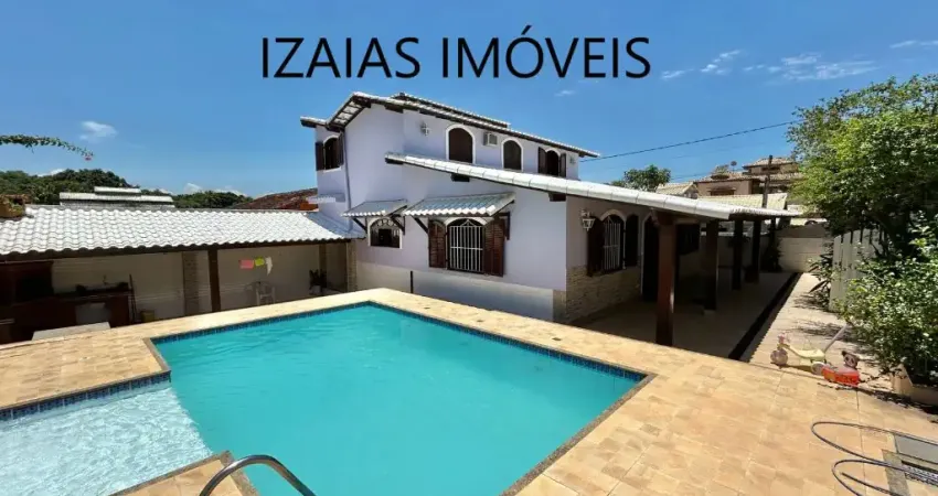 COD 224: LINDA CASA COM PISCINA EM CONDOMÍNIO - SAQUAREMA.