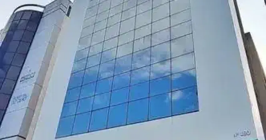 Sala comercial com 10 salas para alugar na Avenida Adhemar de Barros, 245, Ondina, Salvador